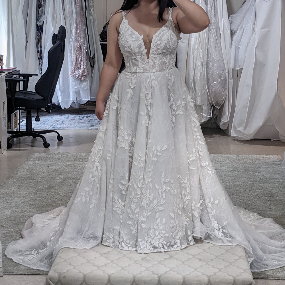 Adriana Madrid Aurora Wedding Dress